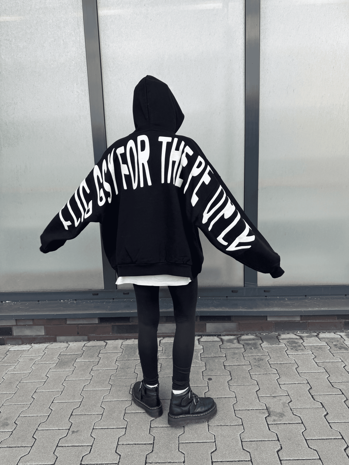 FLIGGSY FOR THE PEOPLE HOODIE BLACK